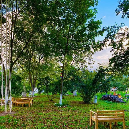 Phalesia Glamping Otel Сапанджа Екстериор снимка