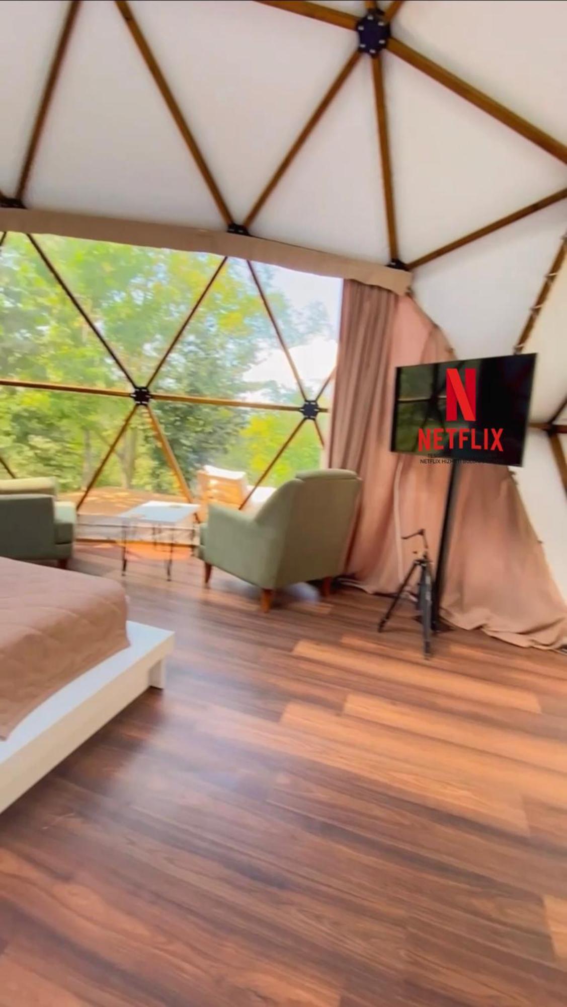 Phalesia Glamping Otel Сапанджа Екстериор снимка
